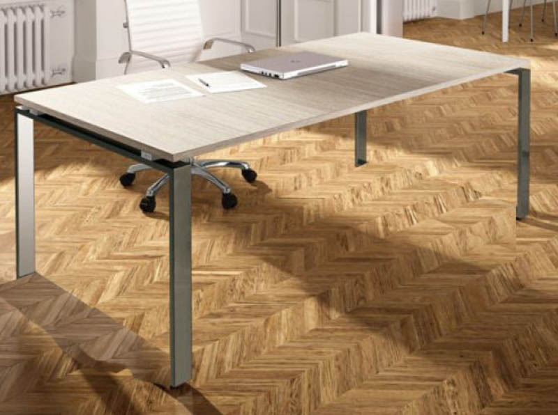 Scrivania con gambe in metallo ad “U” disponibili in varie finiture e dimensioni (Oper.03) Scrivania con gambe in metallo ad “U” disponibili in varie finiture e dimensioni (Oper.03)